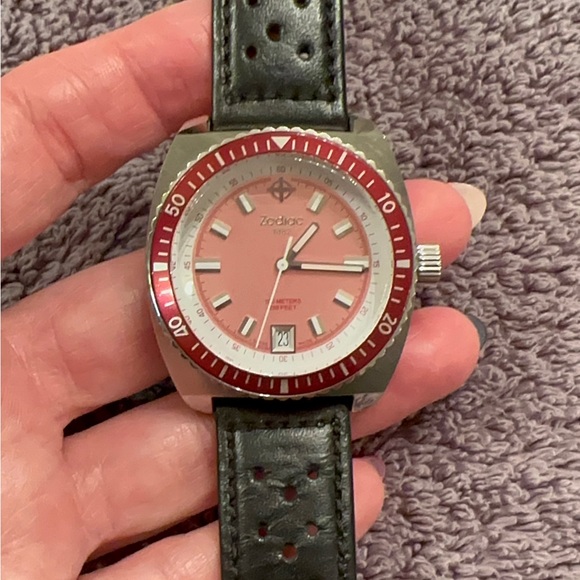 ZODIAC Seadragon ZO2231 Ladies watch. - Picture 4 of 12